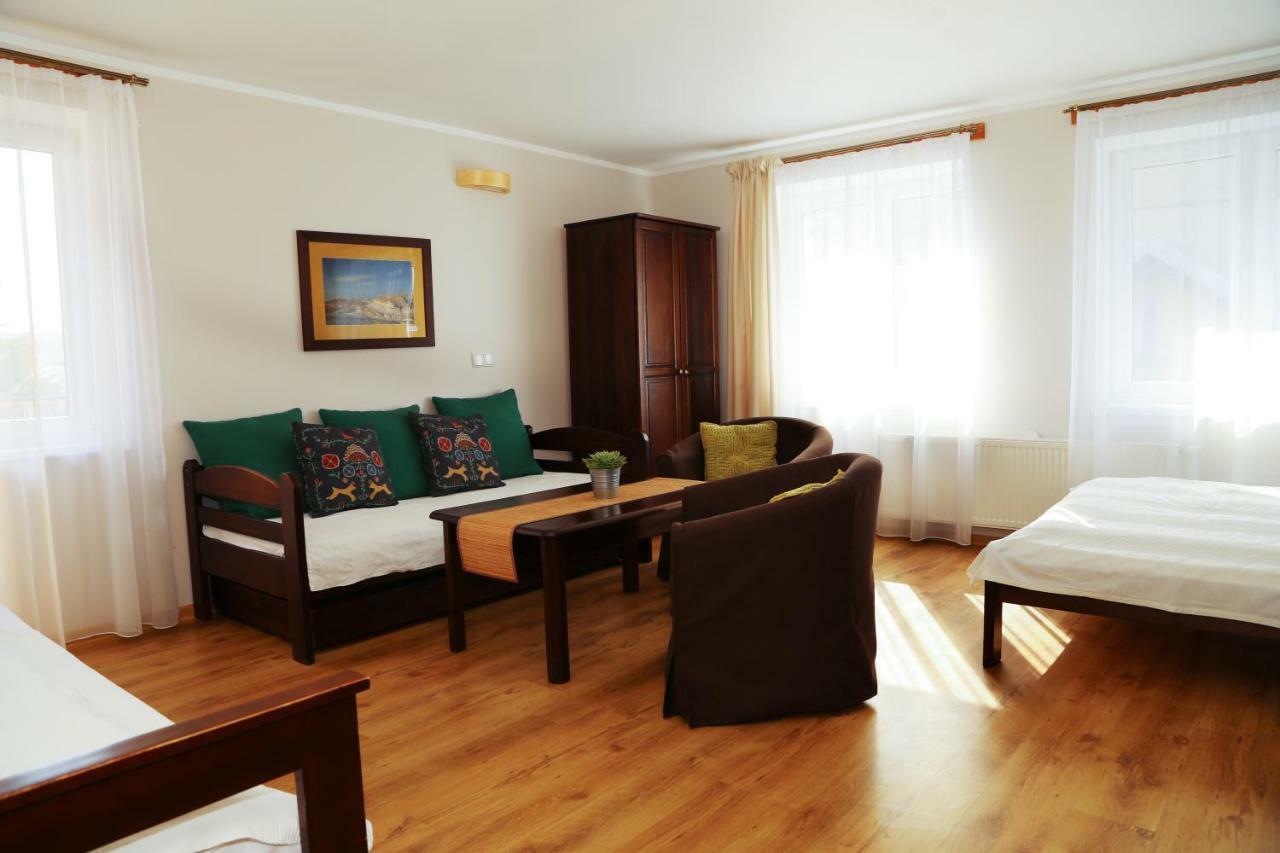 4 Strony Swiata Pokoje I Apartamenty جيفيجينا المظهر الخارجي الصورة